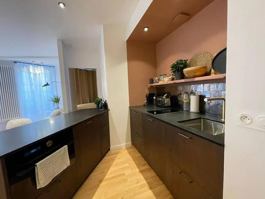 Marais - Bright One-bedroom Decorated With Taste Apartment Paris
